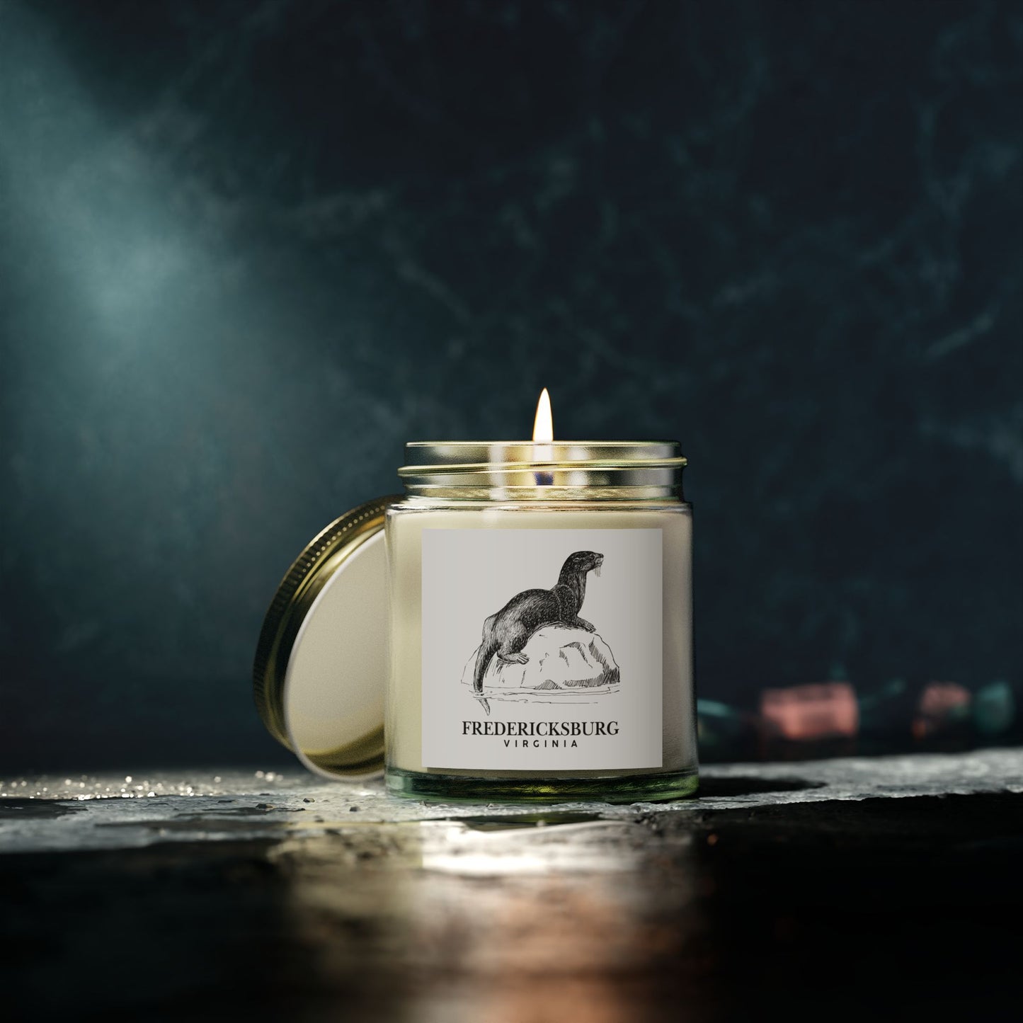 Fredericksburg Otter - Scented Candle